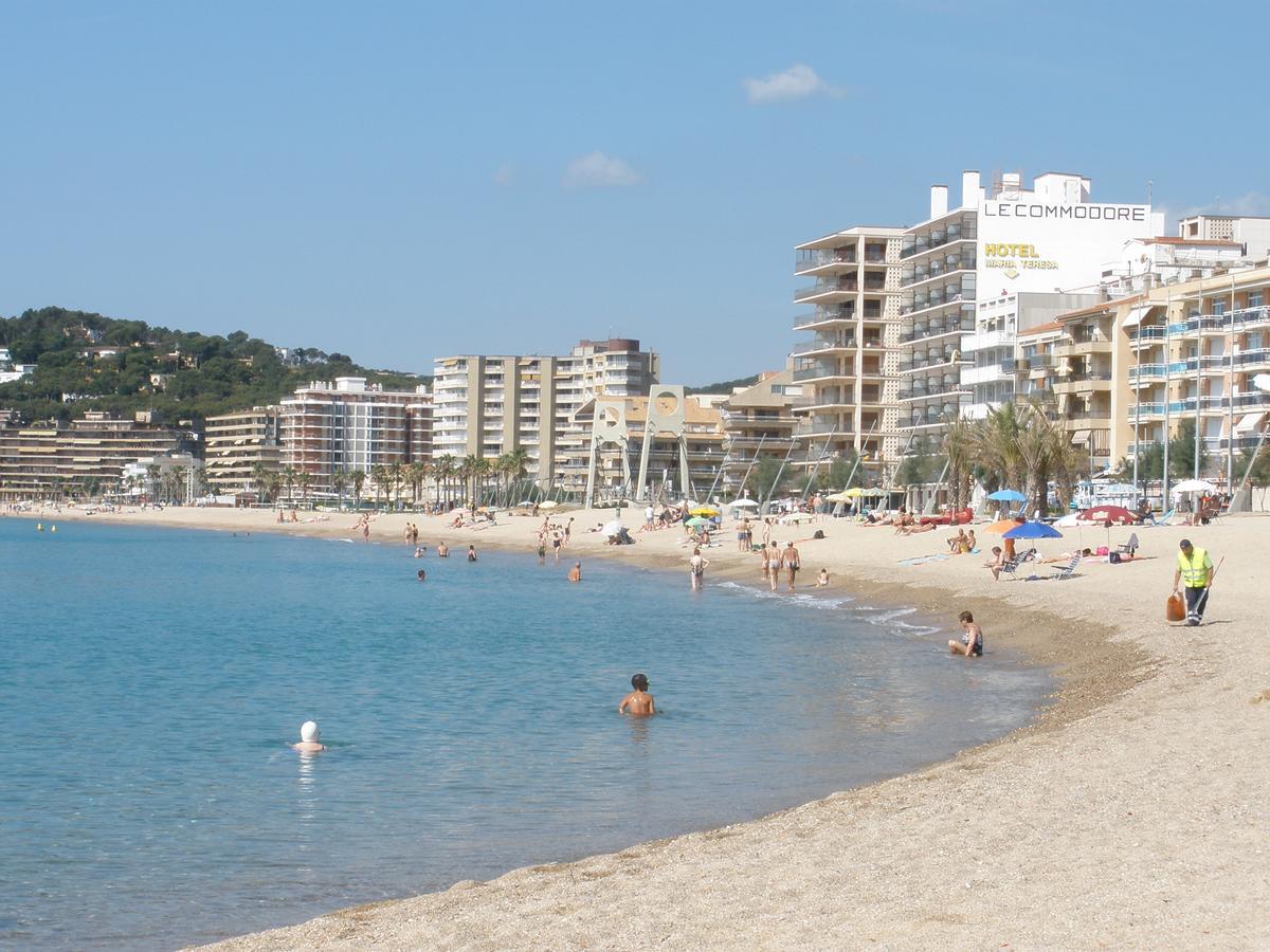 Pensio Can Fabrellas Sant Antoni De Calonge Exteriör bild