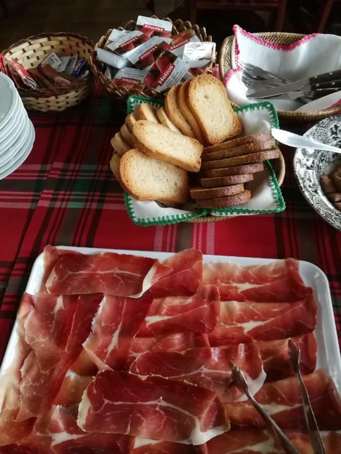 Pensio Can Fabrellas Sant Antoni De Calonge Exteriör bild
